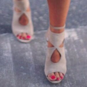 Aquazzura Sexy Thing Suede 105mm Sandal